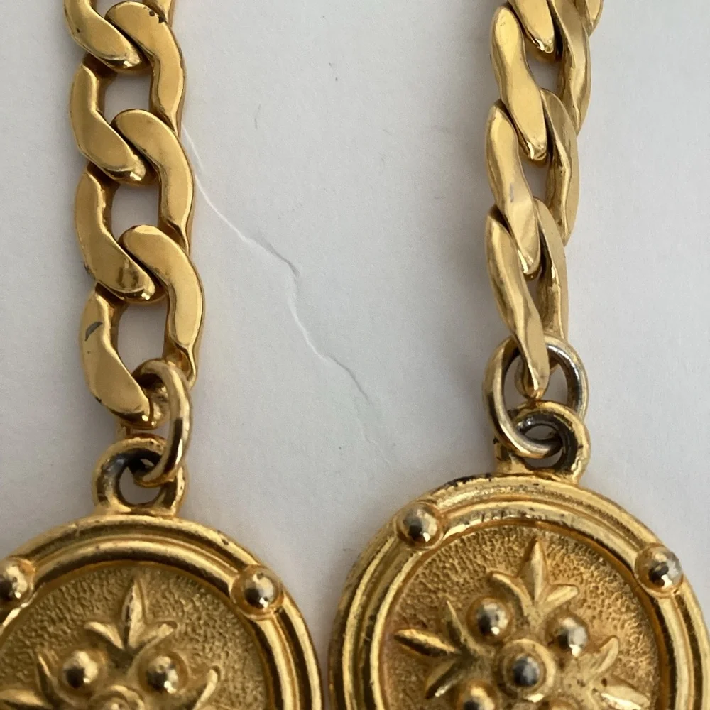 Vintage Gold Medallion Chain Belt Heavy Statement Medallion Curb Chain